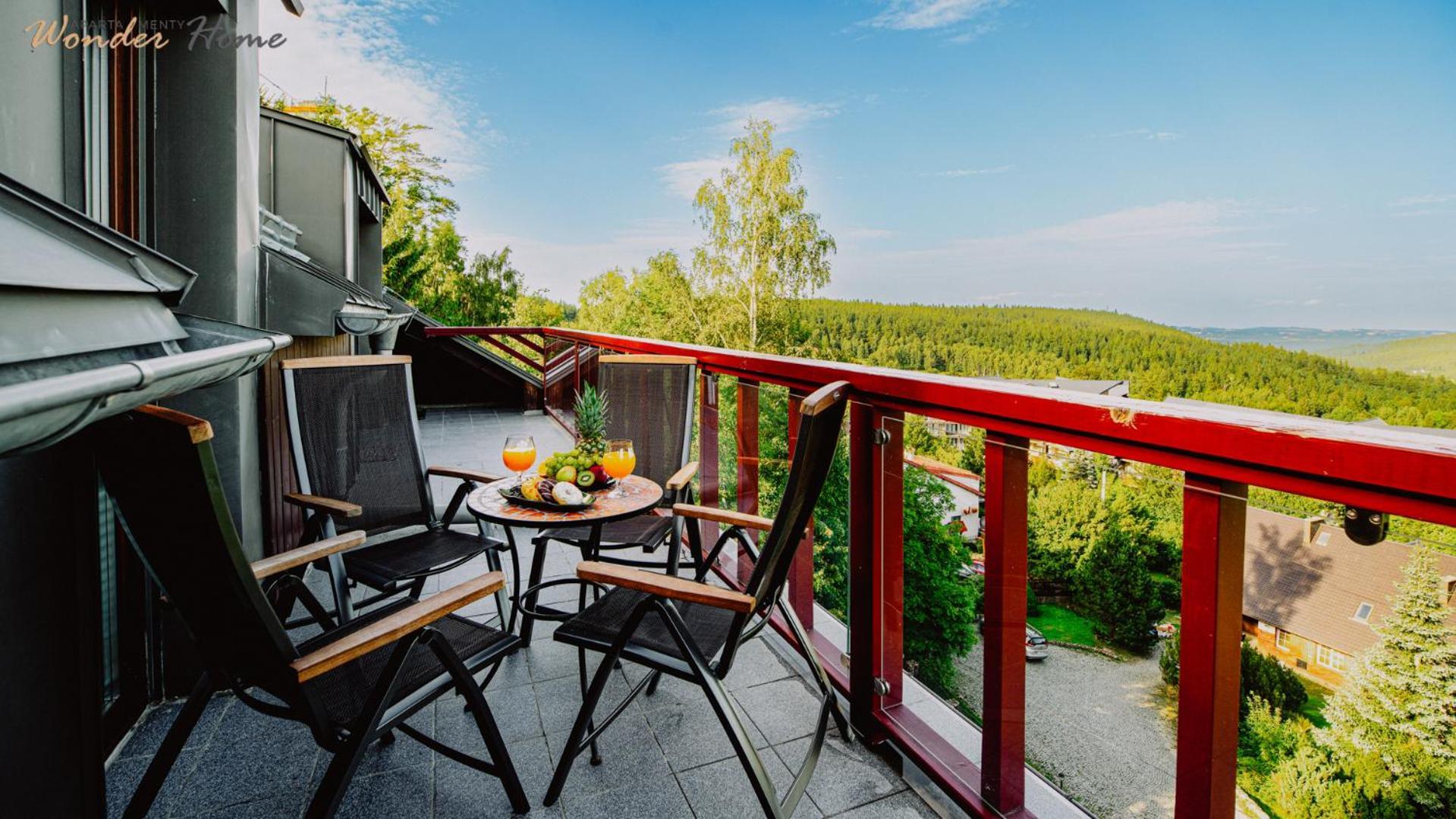 Wonder Home - Apartamenty Blisko Centrum, Tuz Przy Kolei Gondolowej I Trasach Single Track Świeradów-Zdrój エクステリア 写真