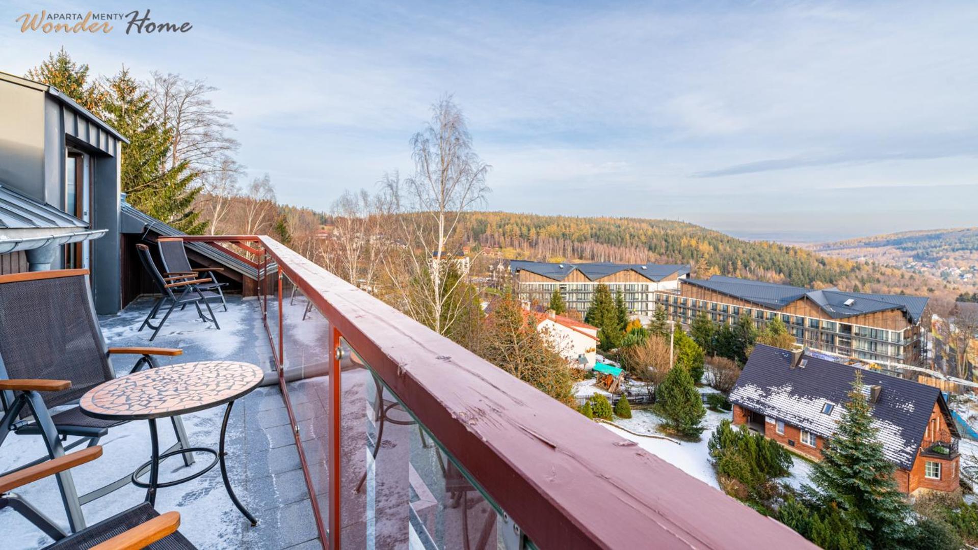 Wonder Home - Apartamenty Blisko Centrum, Tuz Przy Kolei Gondolowej I Trasach Single Track Świeradów-Zdrój エクステリア 写真