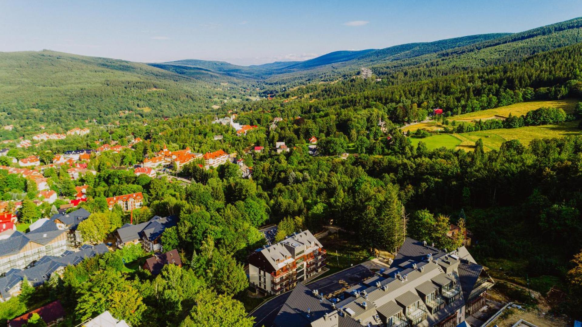 Wonder Home - Apartamenty Blisko Centrum, Tuz Przy Kolei Gondolowej I Trasach Single Track Świeradów-Zdrój エクステリア 写真